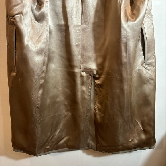 AQUASCUTUM Sz 38R Wool Lined Many  Pockets Slit in Back Buttoned Trenchcoat - Picture 12 of 16